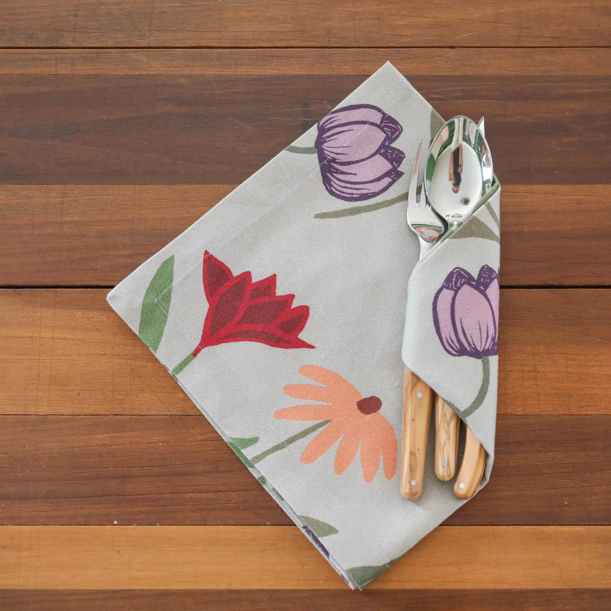 6 Napkins Picnic on the Meadow Offcut Version - Image 2
