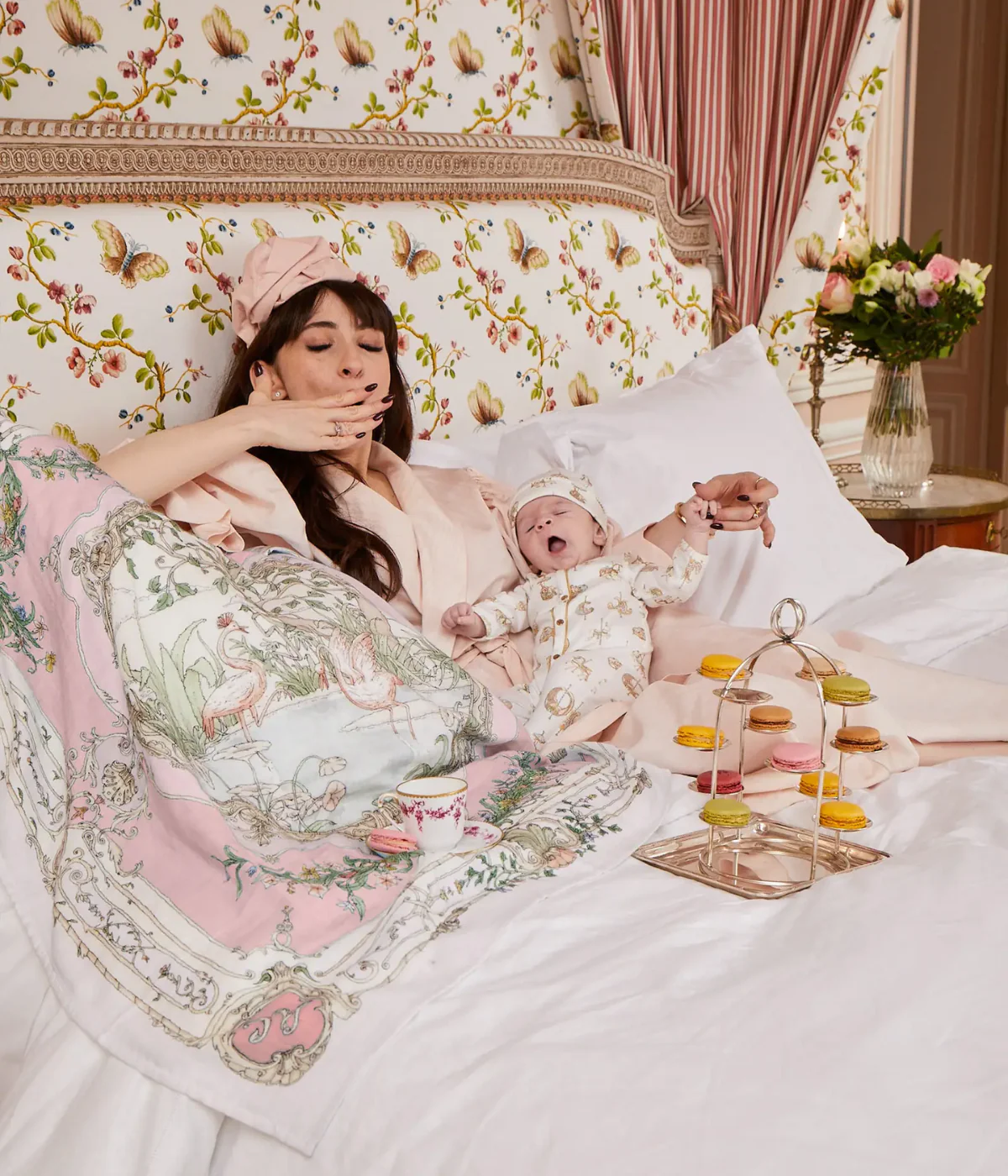Carré Swaddle - Tapestry Pink on Pink - Image 3