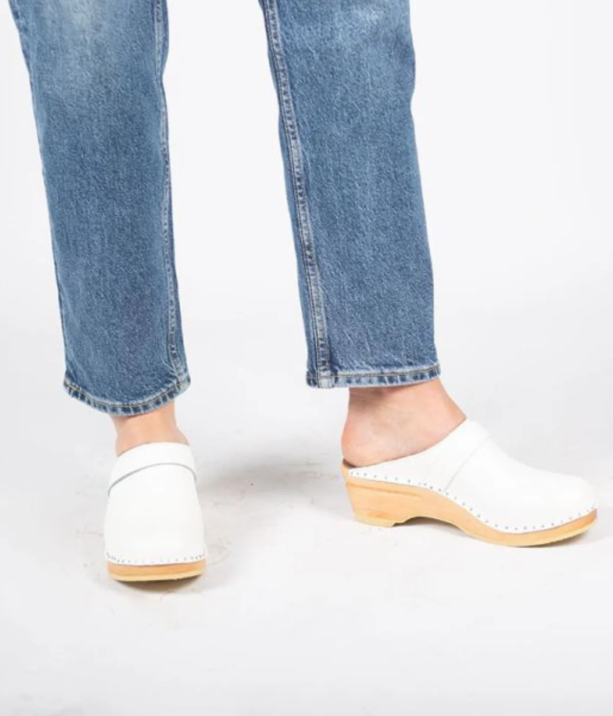 Da Vinci Clog - White - Image 6