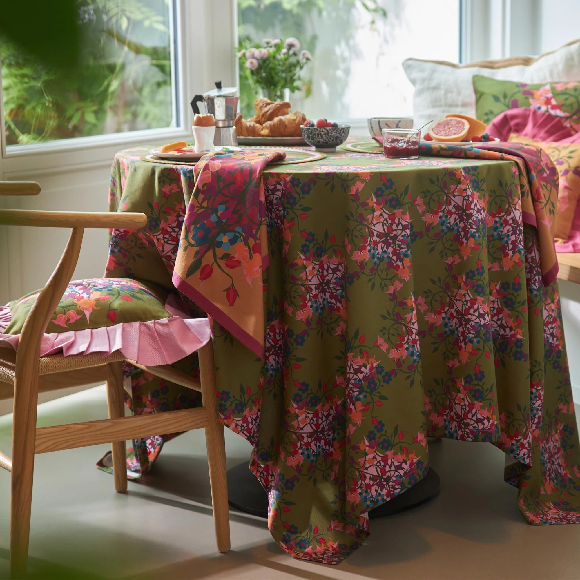 Tablecloth Blumen Green - Image 2