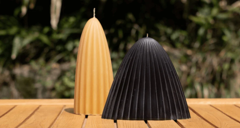 Tusk Beeswax Candle - Small in Black - Image 8